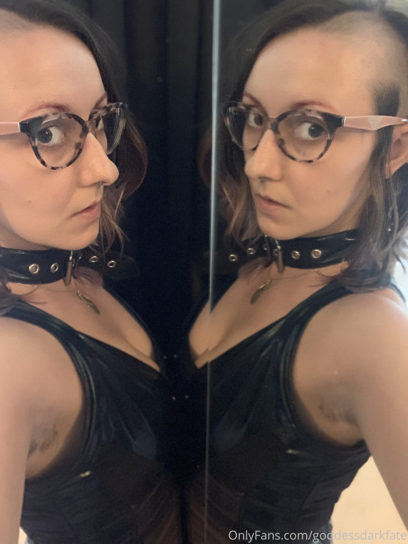 Photo by goddessdarkfate published on October 14,2023 17:43:25 - BestThots