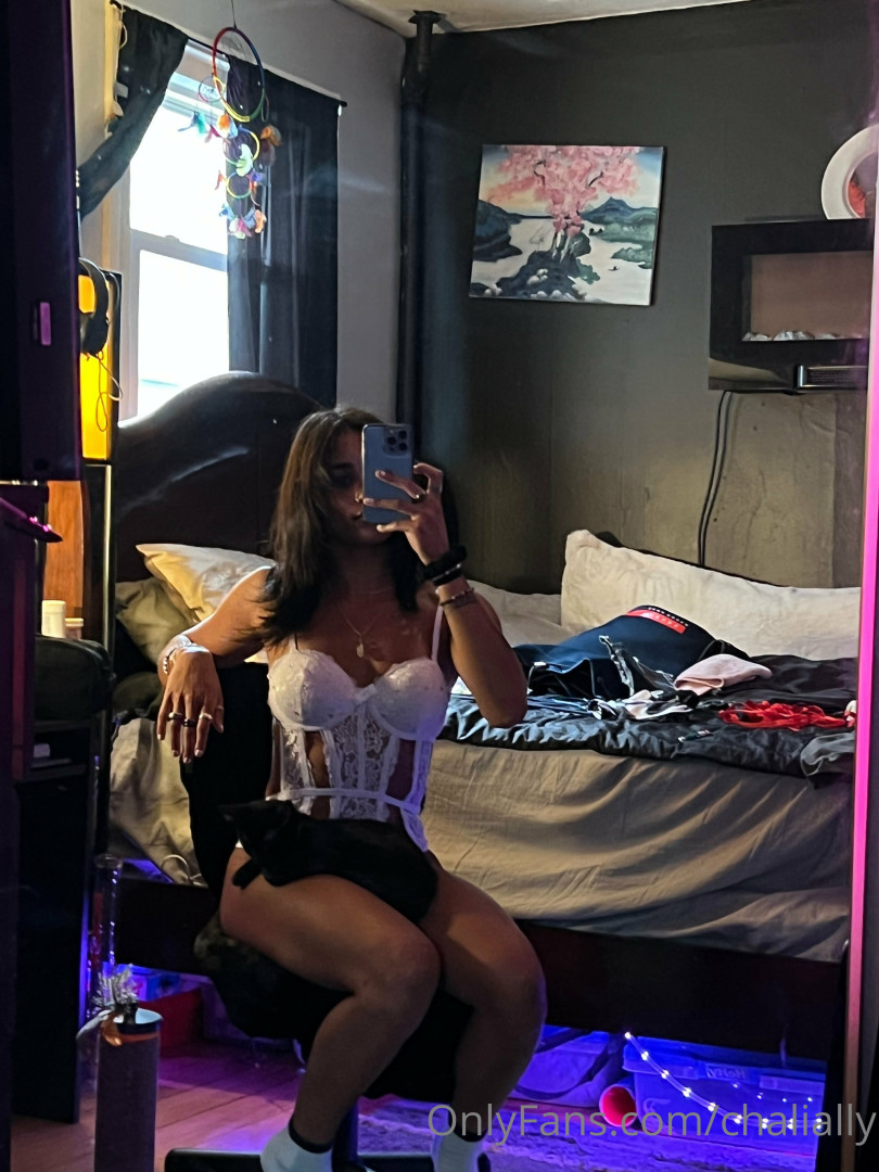 Photo by chalially published on May 29,2023 07:23:56 - BestThots
