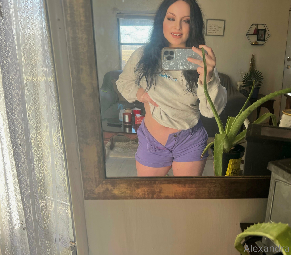 Photo by brunetteheadbaddie published on July 17,2023 13:35:39 - BestThots