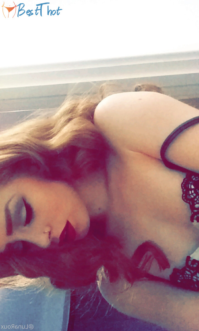 Photo by lunaroux published on December 15,2024 05:06:14 - BestThots