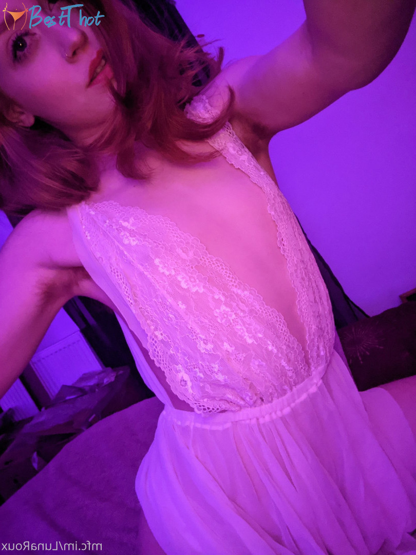 Photo by lunaroux published on December 15,2024 07:03:48 - BestThots