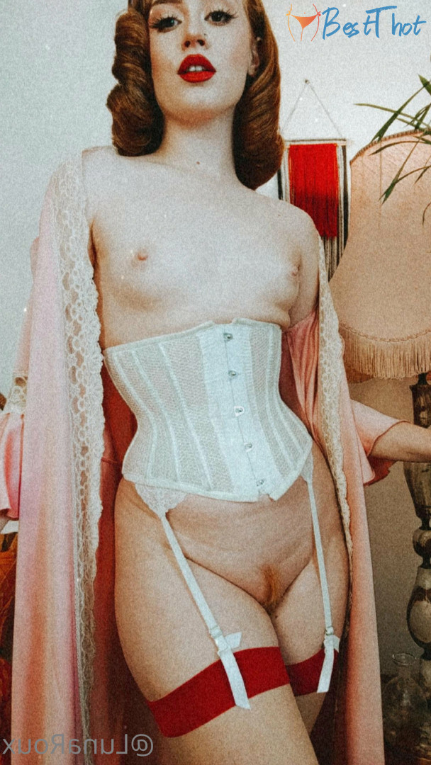 Photo by lunaroux published on December 15,2024 07:04:14 - BestThots
