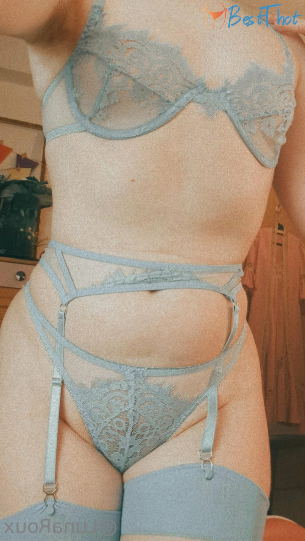 Photo by lunaroux published on December 15,2024 17:04:28 - BestThots