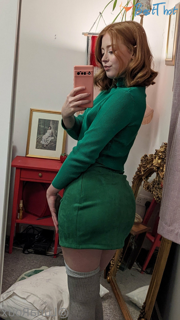 Photo by lunaroux published on December 15,2024 20:08:34 - BestThots