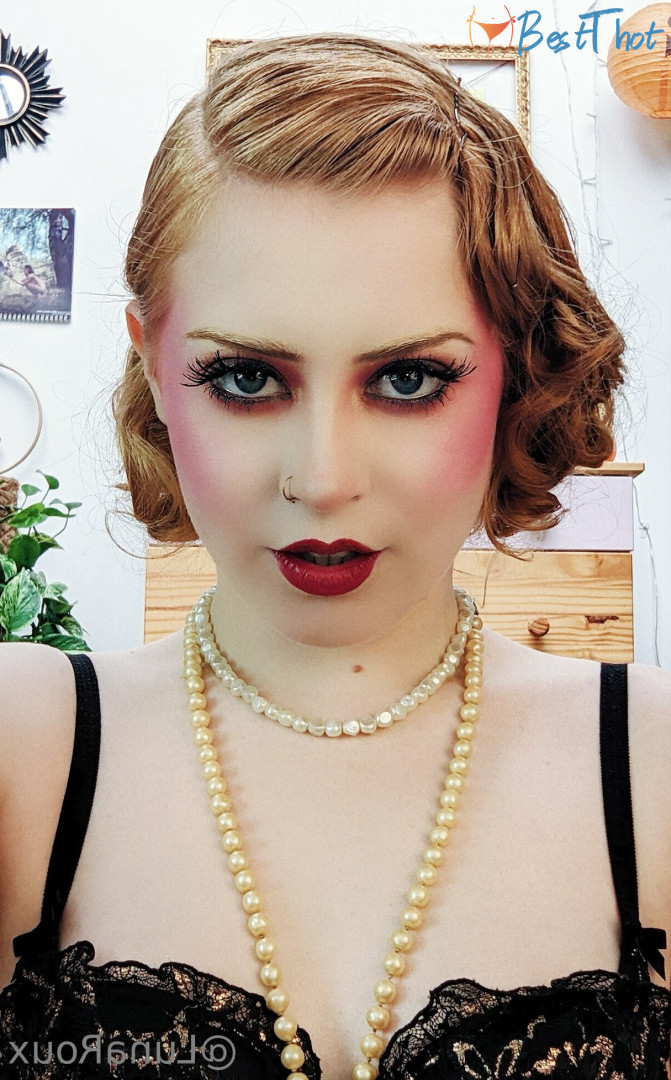 Photo by lunaroux published on December 15,2024 21:04:34 - BestThots