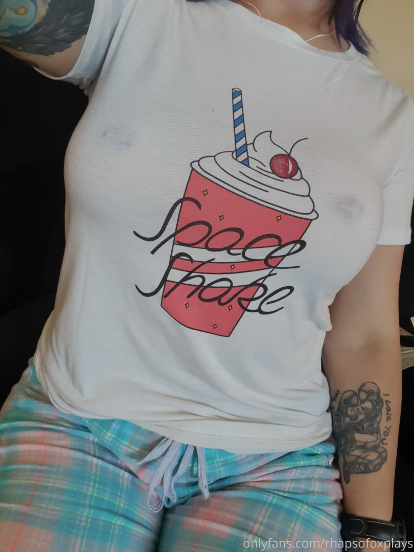 Photo by rhapsofoxplays published on June 14,2023 08:56:36 - BestThots