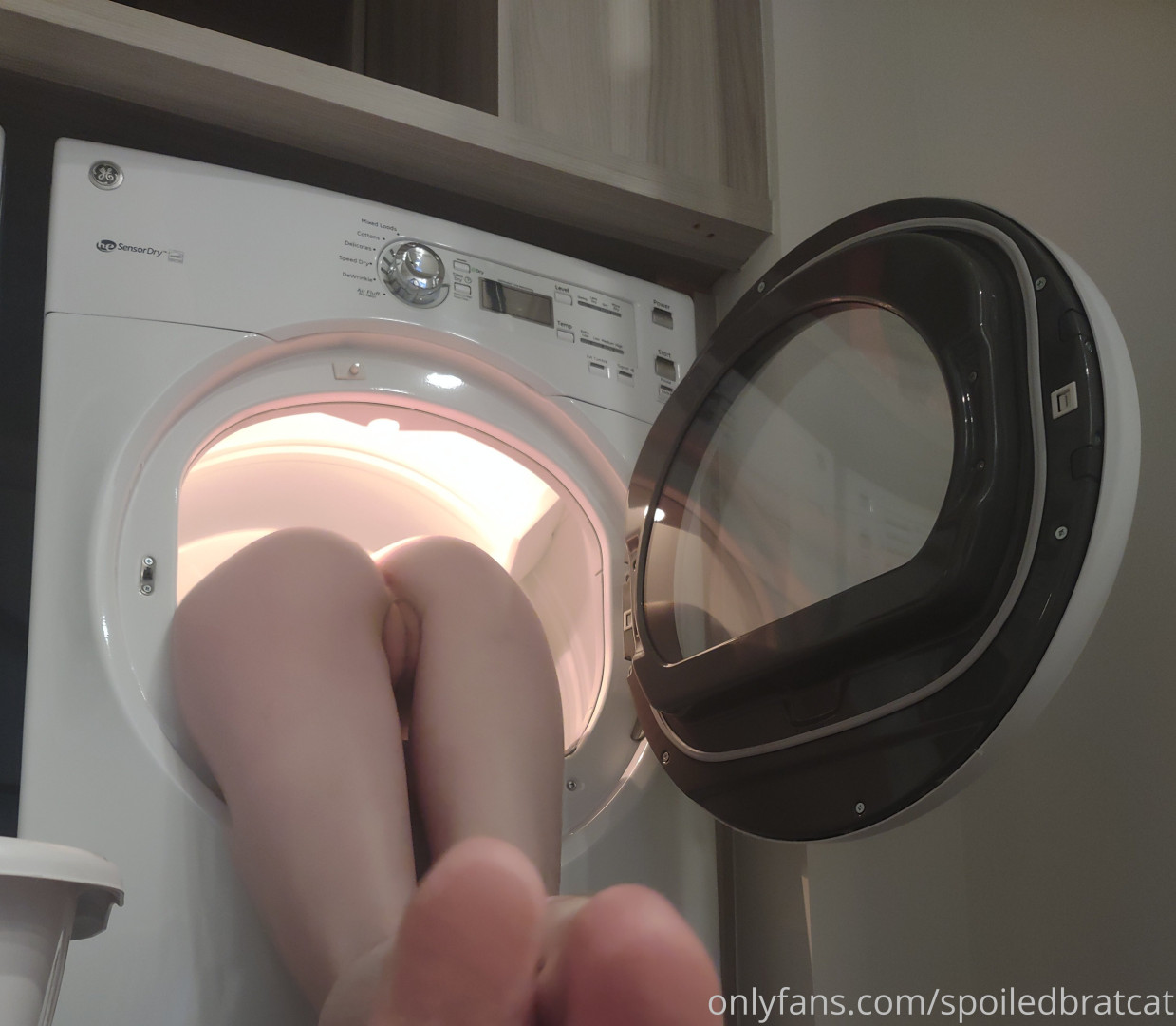 Photo by spoiledbratcat published on October 17,2023 08:22:44 - BestThots