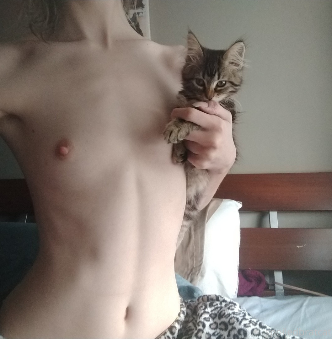 Photo by spoiledbratcat published on October 17,2023 08:26:24 - BestThots
