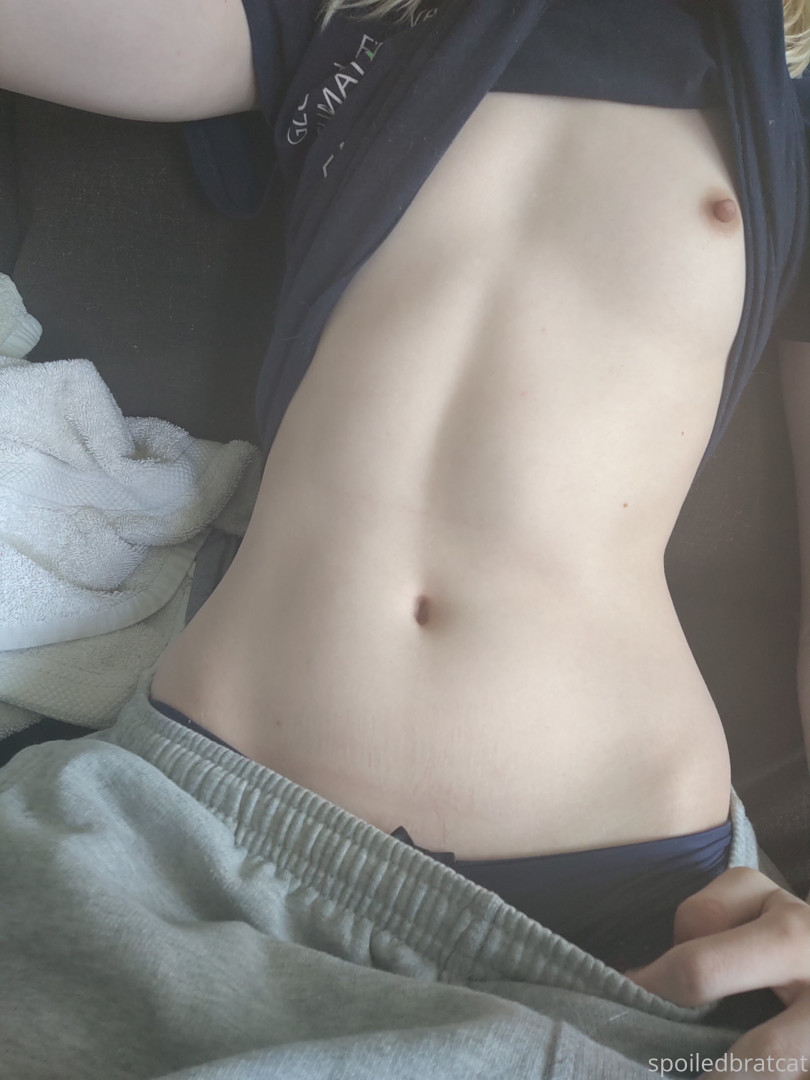 Photo by spoiledbratcat published on October 17,2023 08:27:32 - BestThots