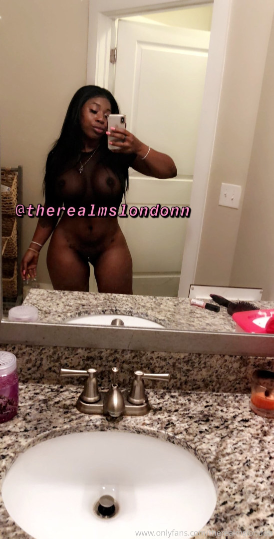 Photo by therealmslondon published on August 11,2023 08:07:14 - BestThots