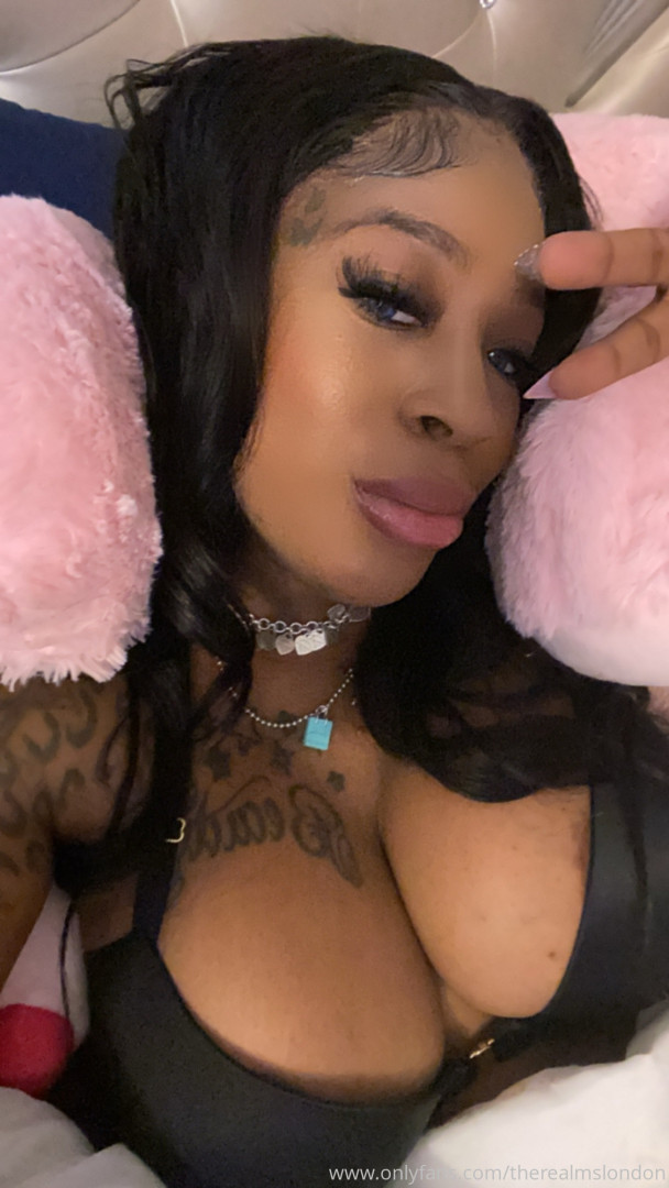 Photo by therealmslondon published on August 11,2023 08:08:12 - BestThots