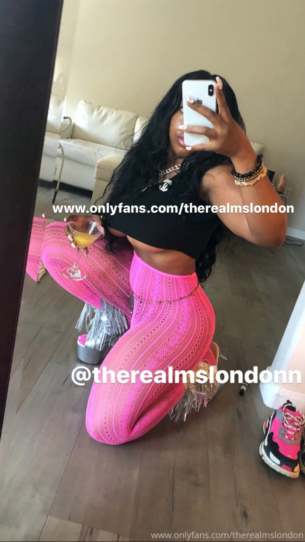 Photo by therealmslondon published on August 11,2023 08:11:48 - BestThots