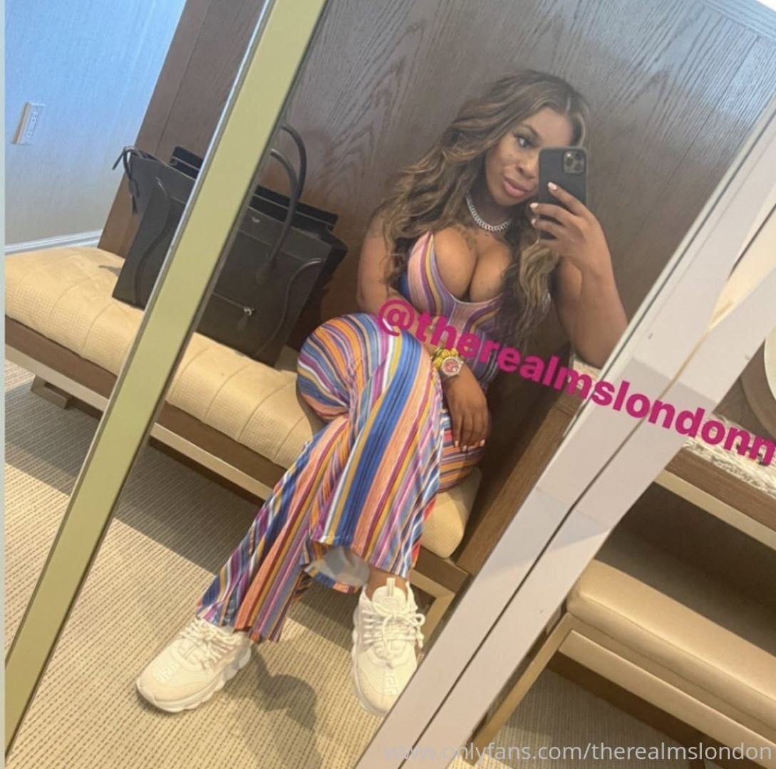 Photo by therealmslondon published on August 11,2023 08:15:37 - BestThots