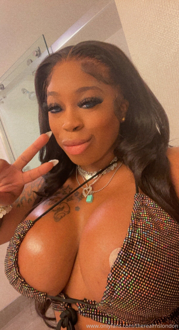 Photo by therealmslondon published on August 11,2023 08:28:16 - BestThots