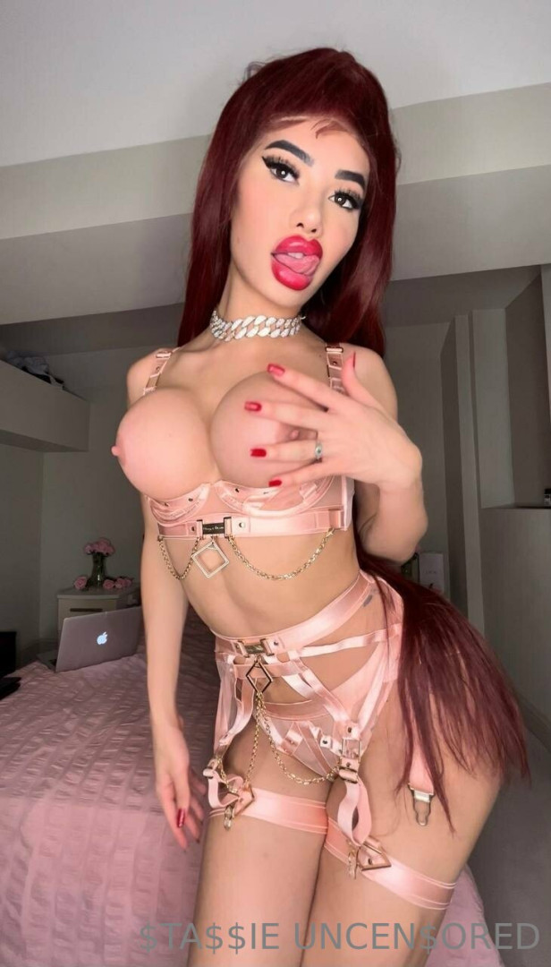 Photo by stassieuncensored published on June 4,2023 22:07:39 - BestThots