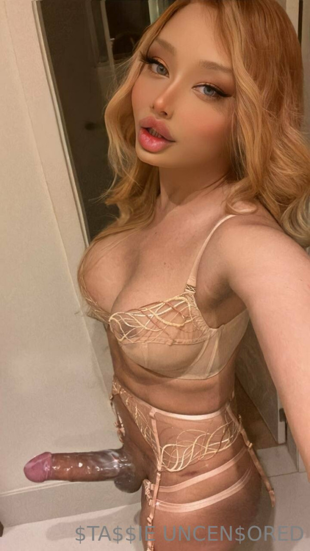 Photo by stassieuncensored published on June 4,2023 22:08:09 - BestThots
