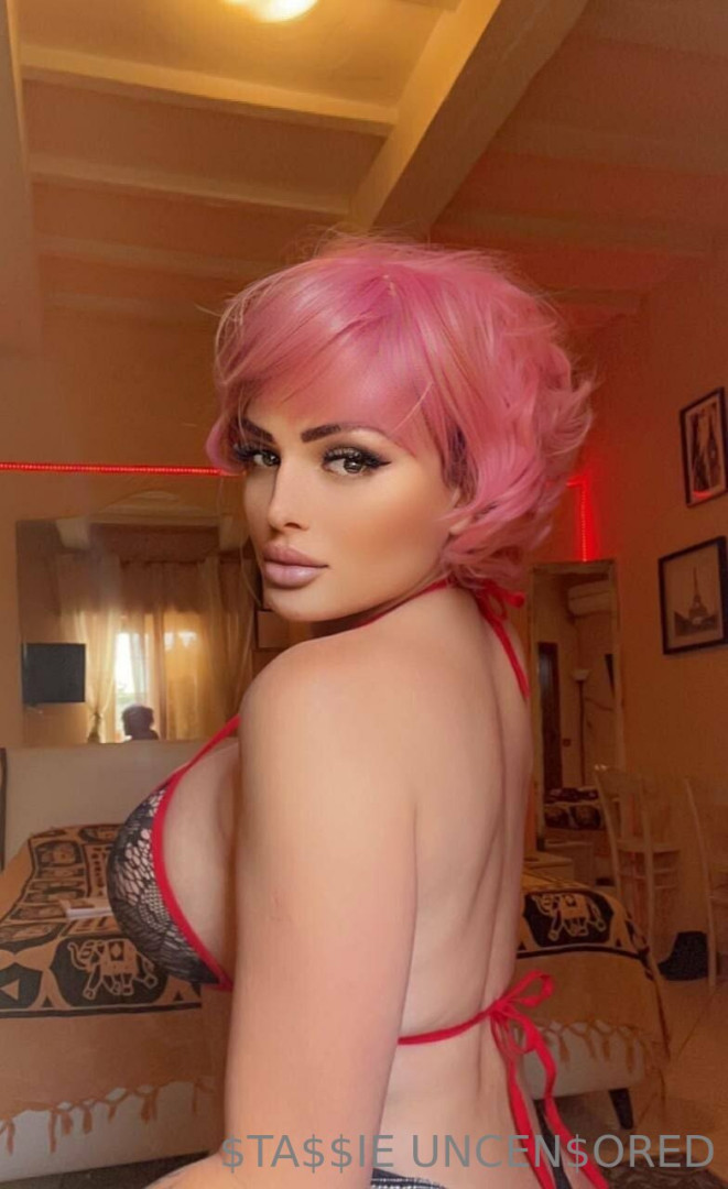 Photo by stassieuncensored published on June 4,2023 22:15:17 - BestThots