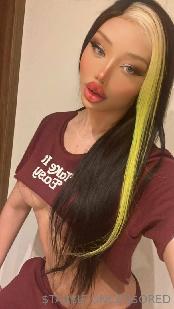 Photo by stassieuncensored published on June 4,2023 22:15:21 - BestThots