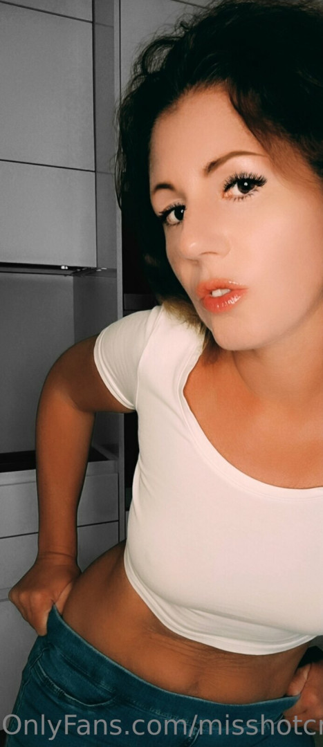 Photo by bettyjam published on October 16,2023 00:21:21 - BestThots