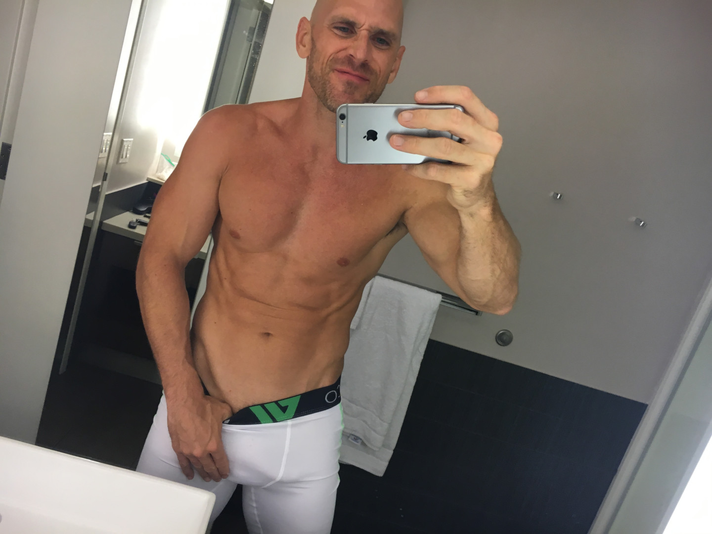 Photo by johnnysins published on July 10,2023 19:17:48 - BestThots