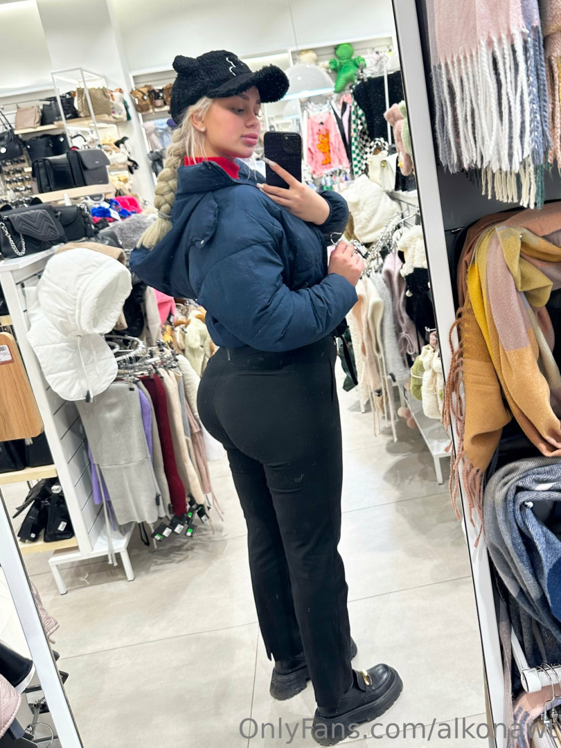 Photo by alkonawt published on October 17,2023 04:20:28 - BestThots