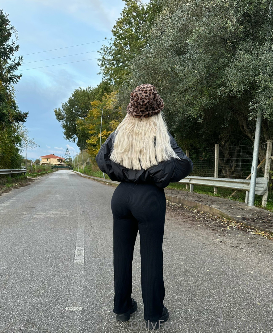 Photo by alkonawt published on October 17,2023 04:22:01 - BestThots