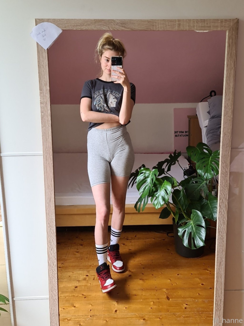 Photo by lil_hanne published on May 22,2023 21:19:29 - BestThots
