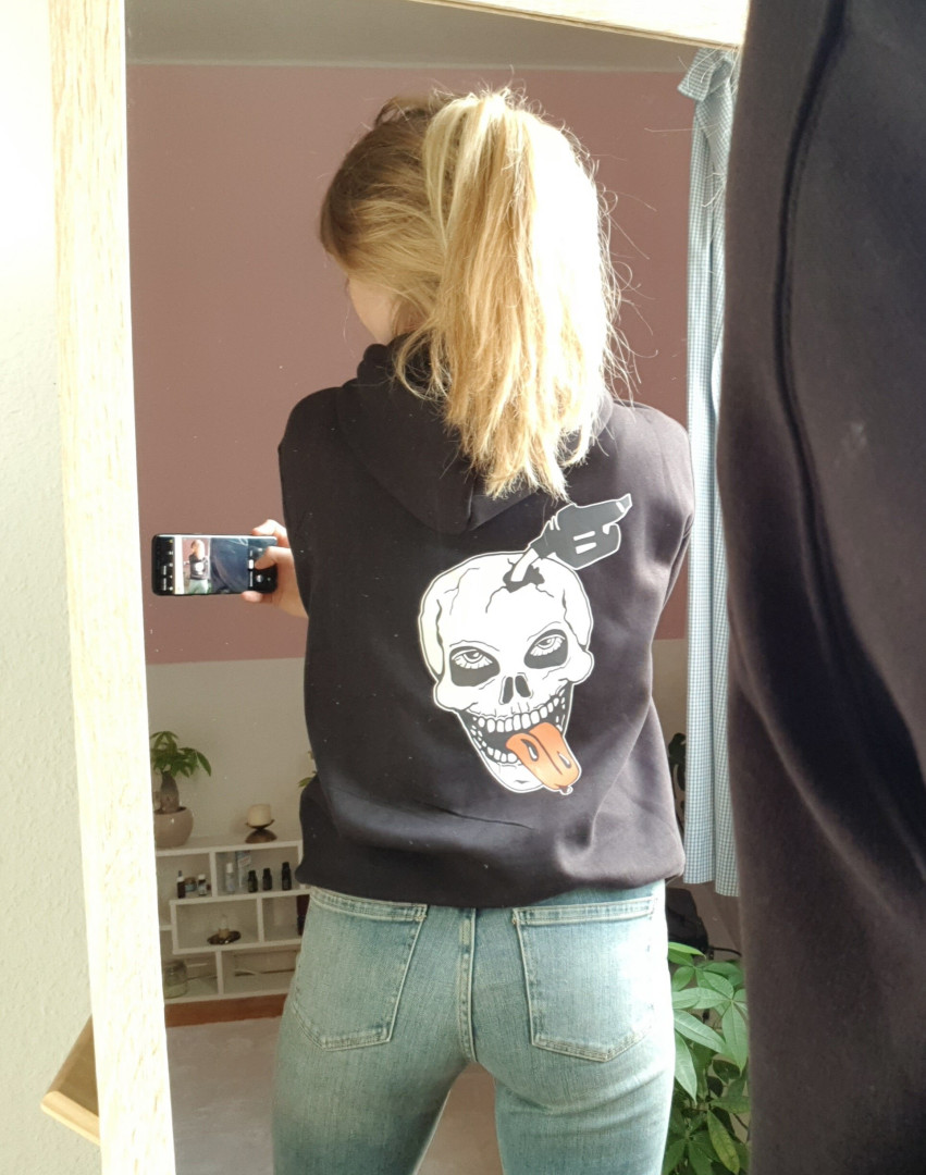 Photo by lil_hanne published on May 22,2023 21:29:20 - BestThots