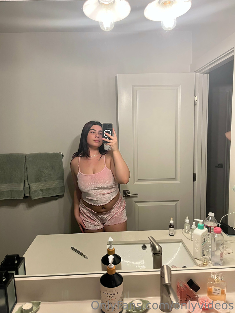 Photo by onlyvideos published on July 28,2023 20:08:21 - BestThots