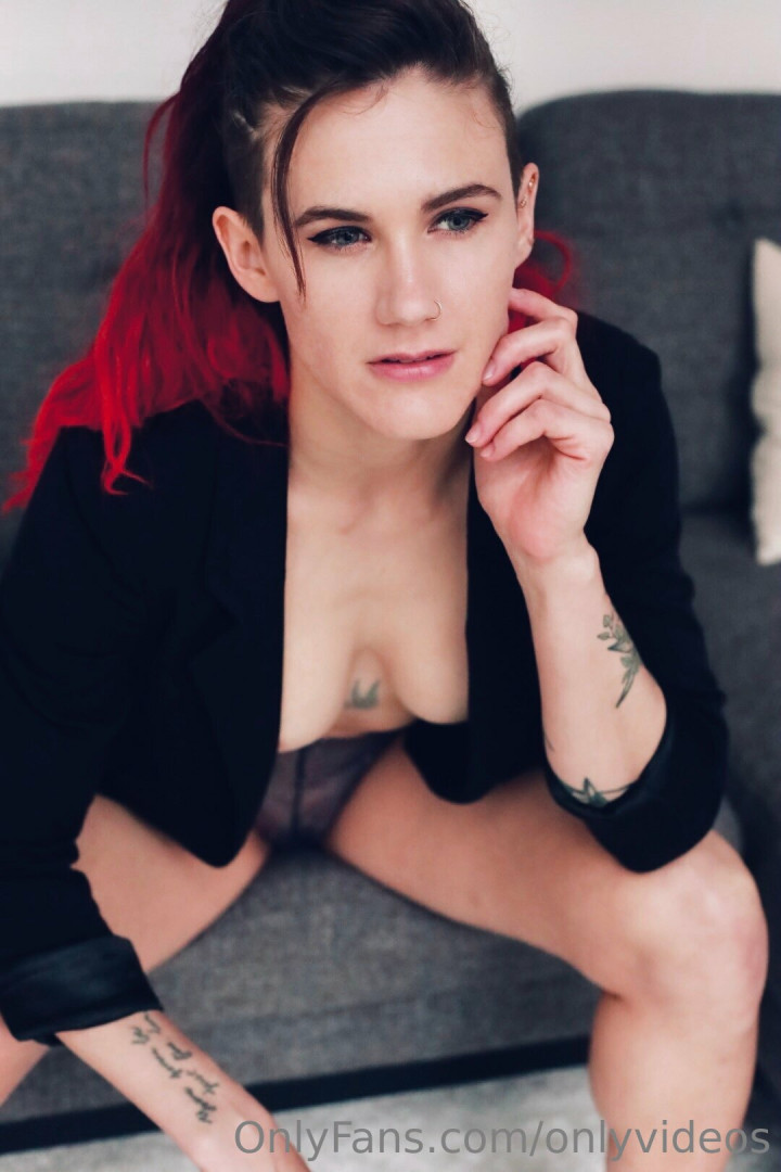 Photo by onlyvideos published on July 28,2023 20:13:06 - BestThots