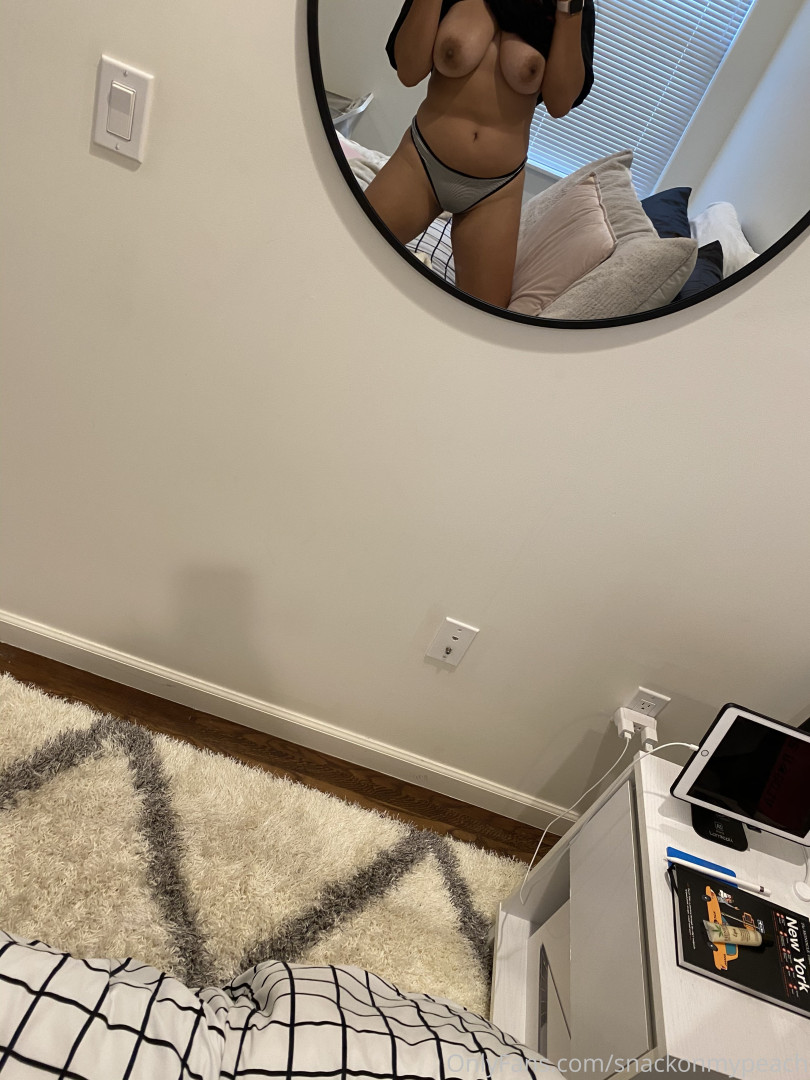 Photo by snackonmypeachxxx published on June 13,2023 17:19:47 - BestThots