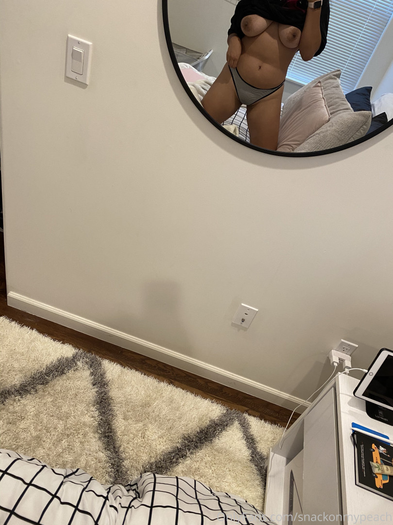 Photo by snackonmypeachxxx published on June 13,2023 17:21:42 - BestThots