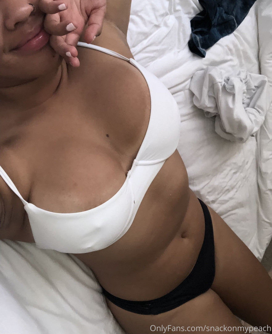 Photo by snackonmypeachxxx published on June 13,2023 17:22:46 - BestThots