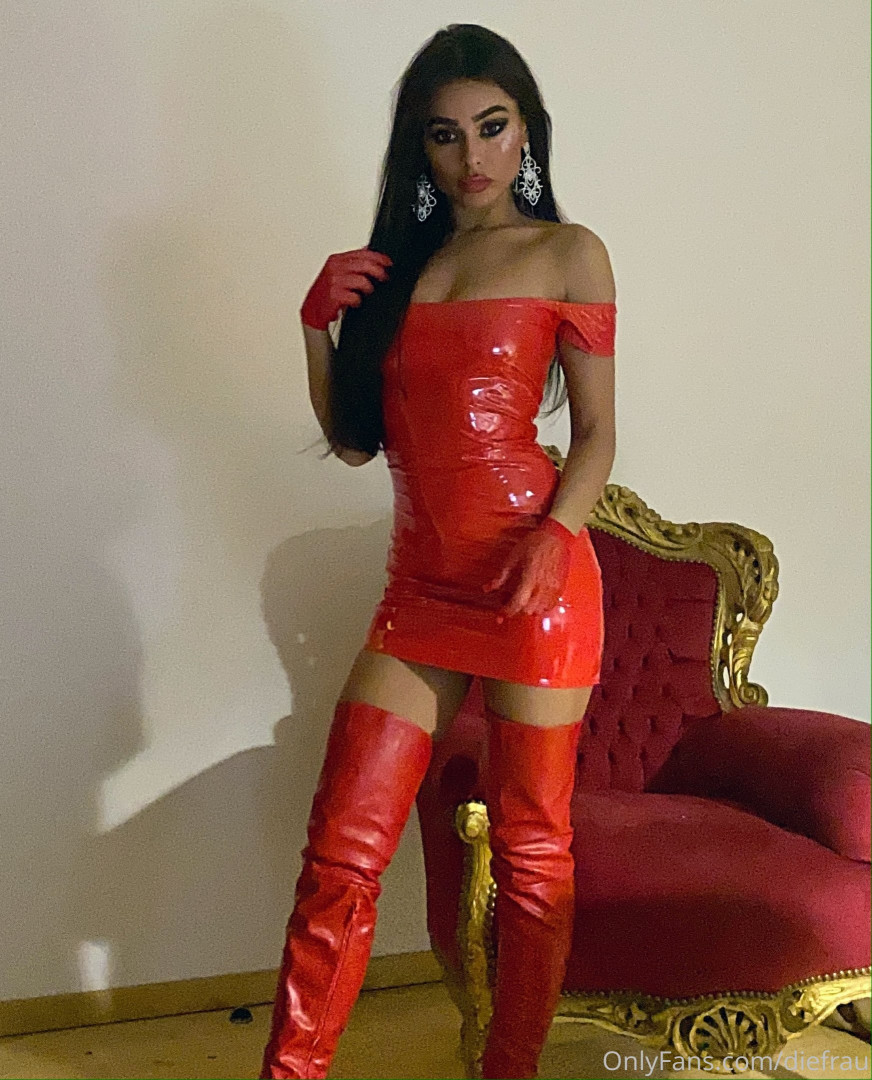 Photo by evilwoman published on June 19,2023 18:35:34 - BestThots