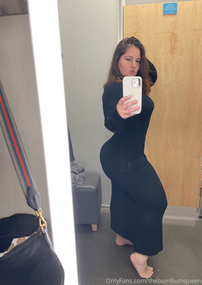 Photo by thebumbumqueen published on August 2,2023 19:04:20 - BestThots