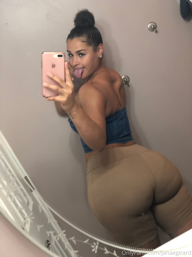 Photo by janaevic published on October 16,2023 09:01:08 - BestThots