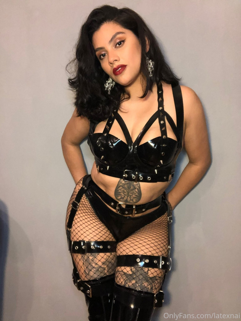 Photo by therubberbabe published on October 16,2023 04:34:25 - BestThots