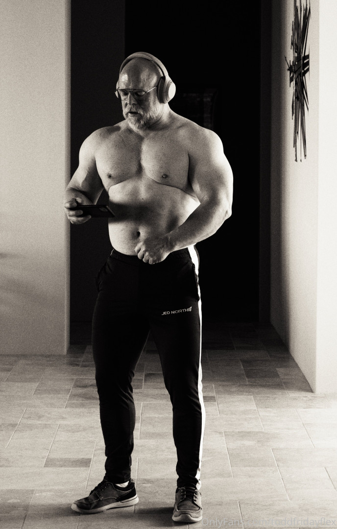 Photo by toddfridayflex published on July 29,2023 14:11:03 - BestThots