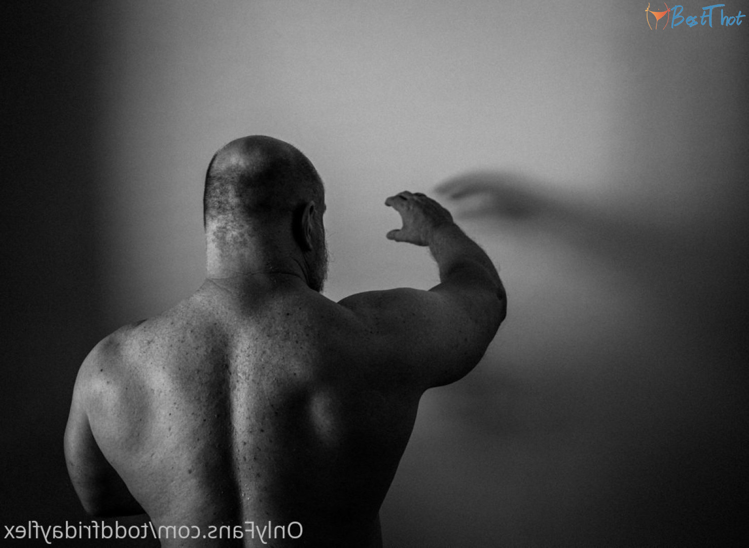 Photo by toddfridayflex published on December 12,2024 09:59:14 - BestThots