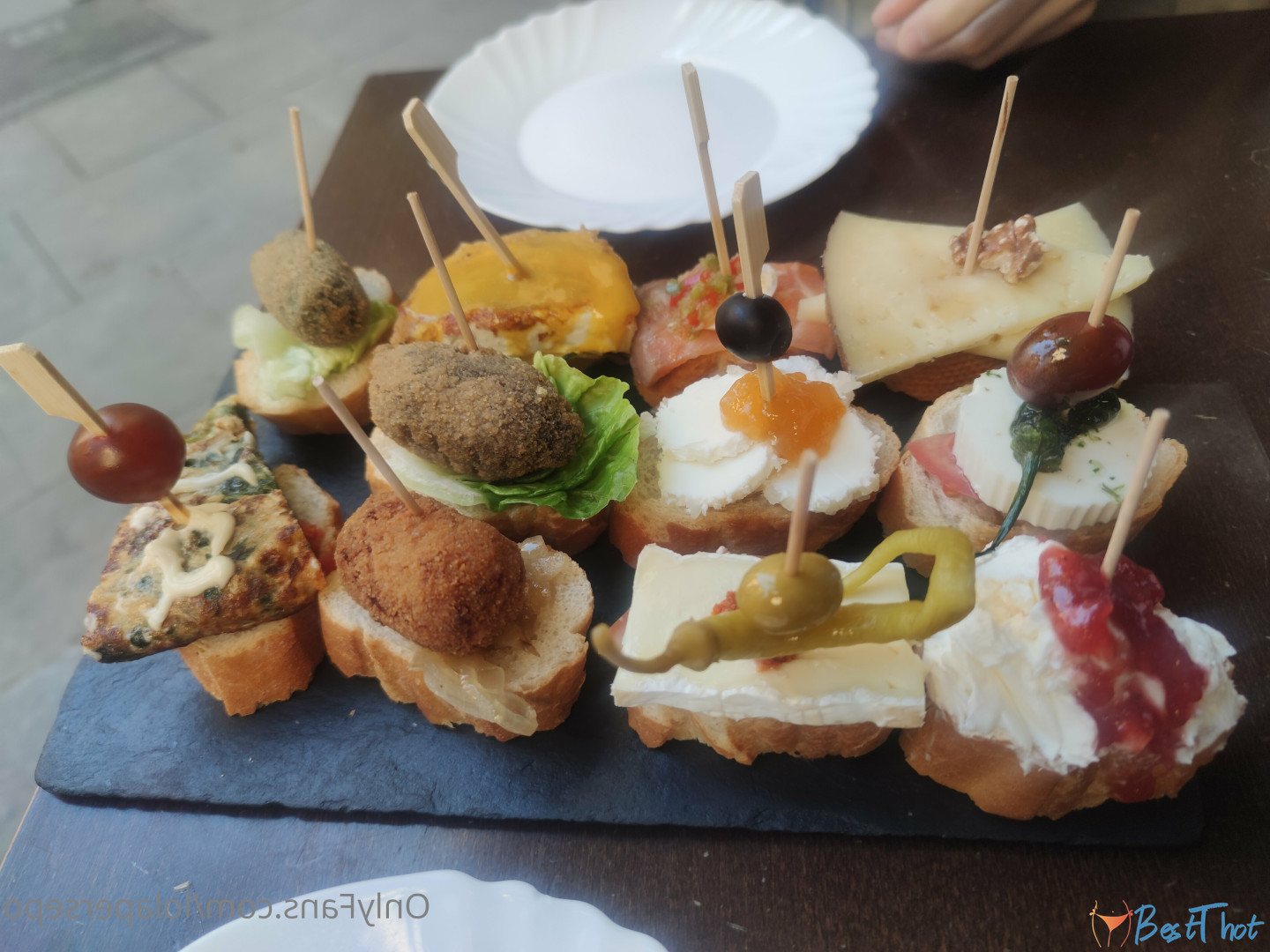 Photo by lolapersepo published on December 18,2024 02:11:33 - BestThots