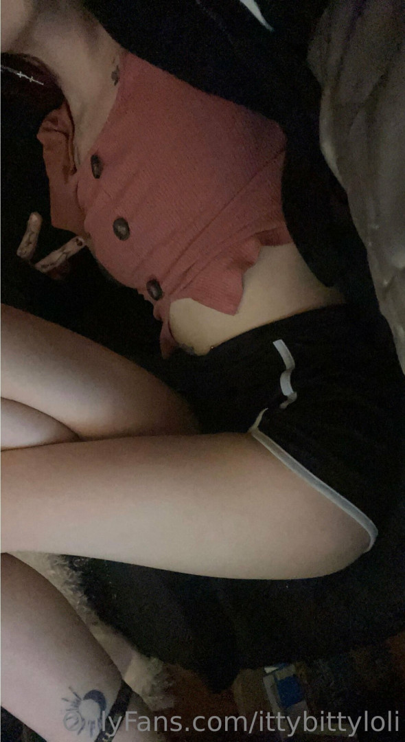 Photo by ittybittyloli published on October 14,2023 20:23:07 - BestThots