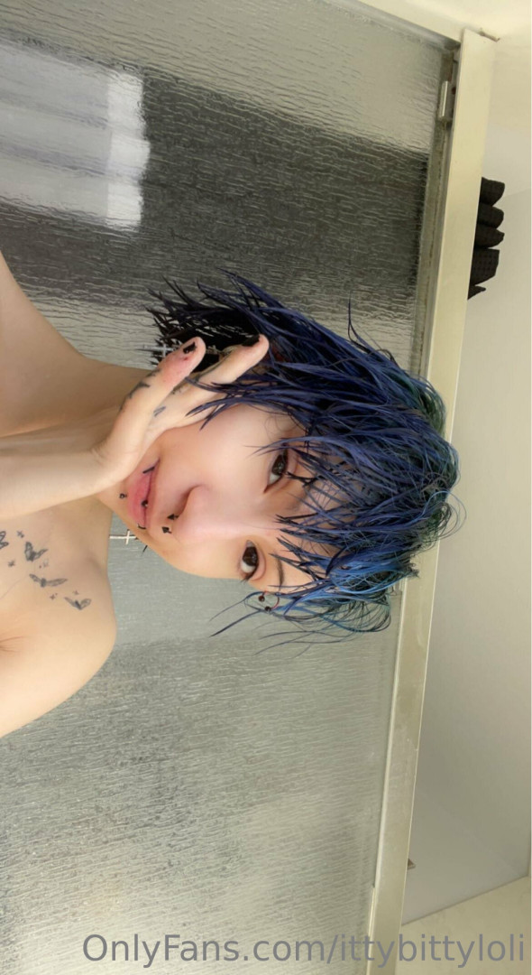 Photo by ittybittyloli published on October 14,2023 20:26:15 - BestThots