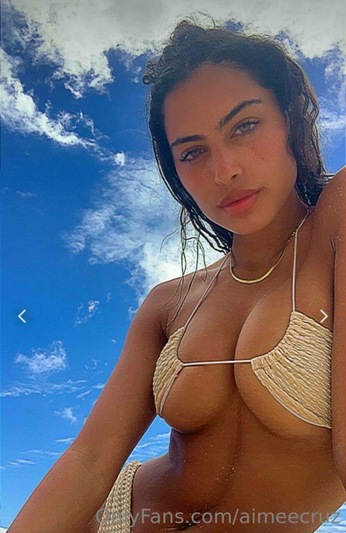 Photo by aimeecruz published on October 17,2023 03:01:37 - BestThots