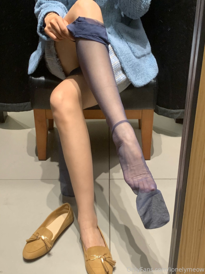 Photo by lonelymeow published on May 22,2023 11:26:45 - BestThots