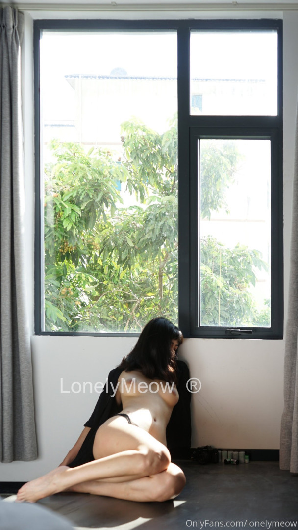 Photo by lonelymeow published on May 22,2023 11:27:21 - BestThots