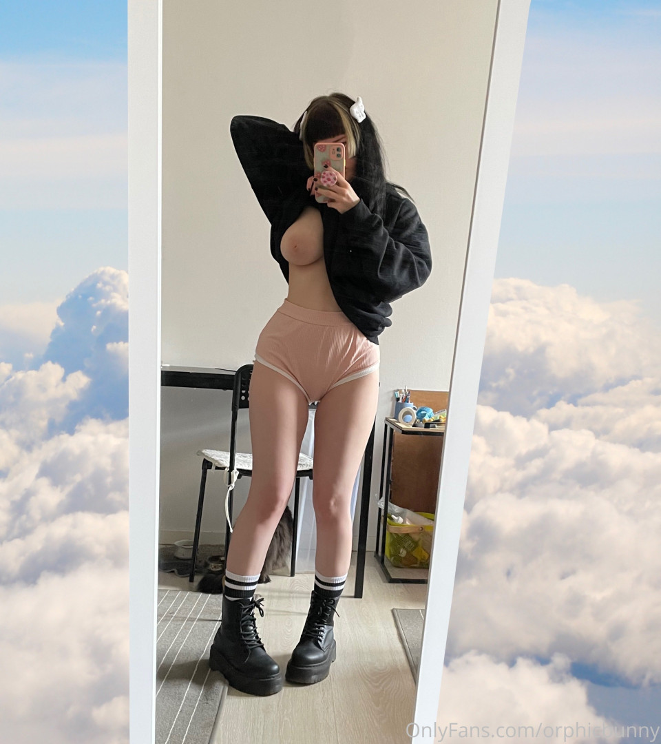 Photo by orphicbunny published on October 16,2023 11:47:03 - BestThots