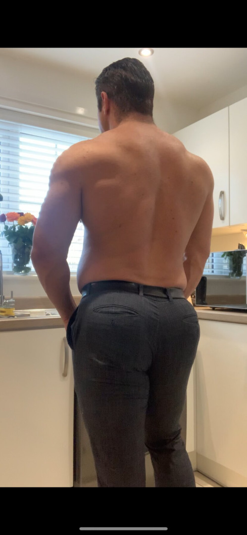 Photo by peachydaddyuk published on July 5,2023 18:21:56 - BestThots