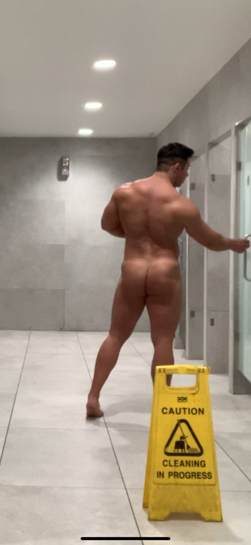 Photo by peachydaddyuk published on July 5,2023 18:23:44 - BestThots