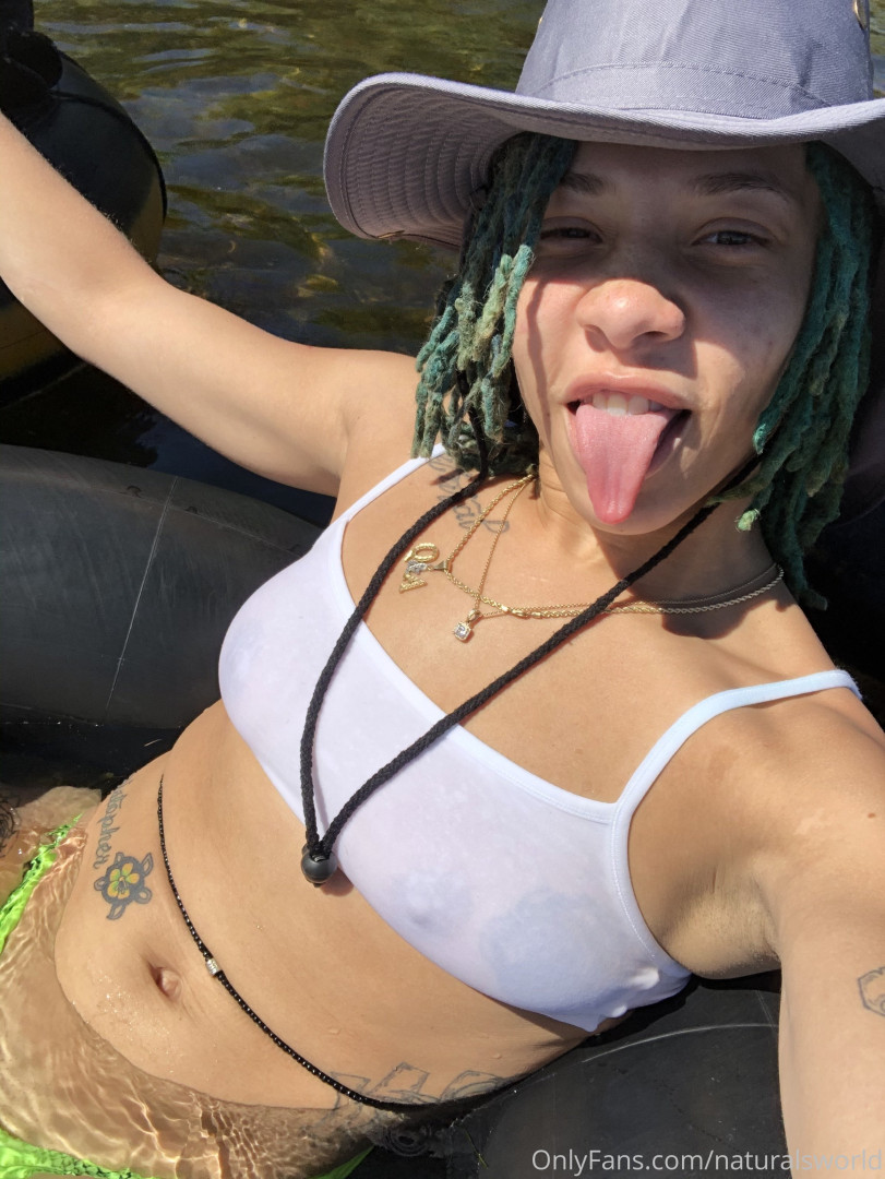 Photo by naturalsworld published on August 19,2023 07:06:39 - BestThots