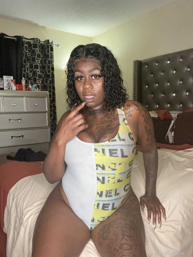 Photo by thickzlove912 published on October 11,2023 02:49:25 - BestThots